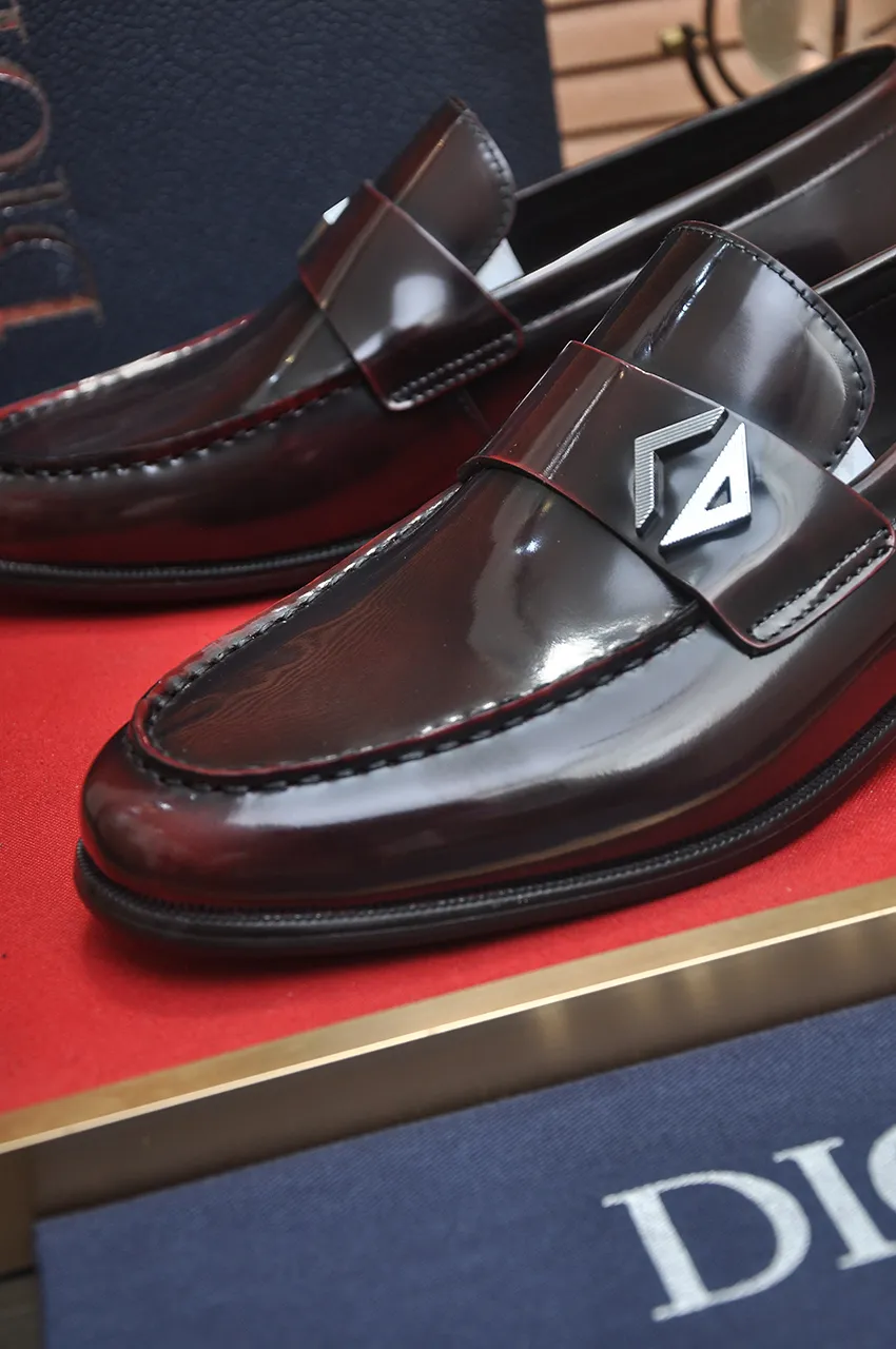 Men's shoes 💰580💶[Dior] (water-dyed cowhide lining) Dior original 1:1 high-quality factory, imported original materials, imported raw cowhide, water-dyed cowhide lining, original TPU outsole, code number: 39-44 (45 customized)